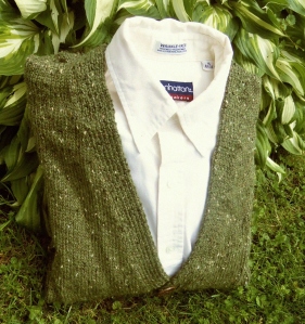 Handmade olive green tweed cardigan for men.